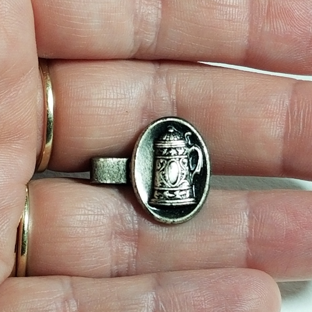 Relisted - Vintage beer stein tie clip silver tone - Picture 2 of 12